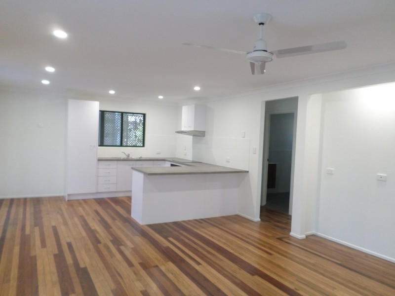 13 DERWENT STREET, Macleay Island QLD 4184