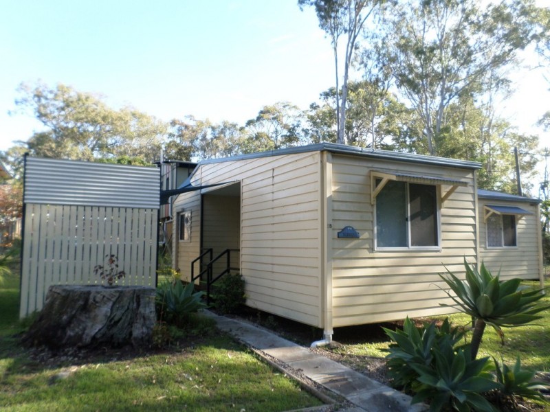 25 COLUMBIA STREET, Macleay Island QLD 4184