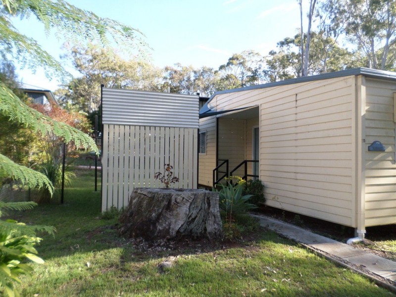 25 COLUMBIA STREET, Macleay Island QLD 4184