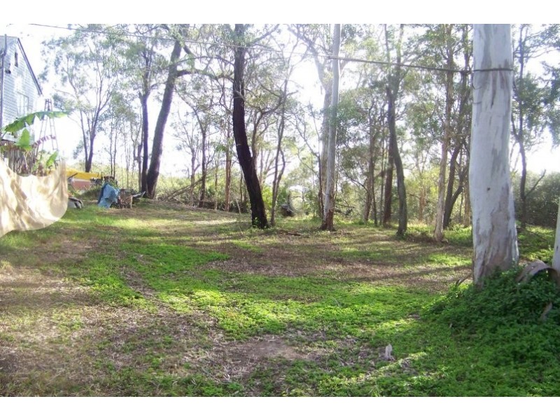 37 PERULPA DR, Lamb Island QLD 4184