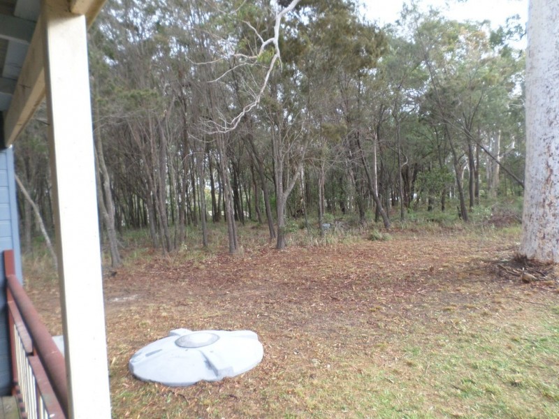 15 WIRRALEE STREET, Macleay Island QLD 4184