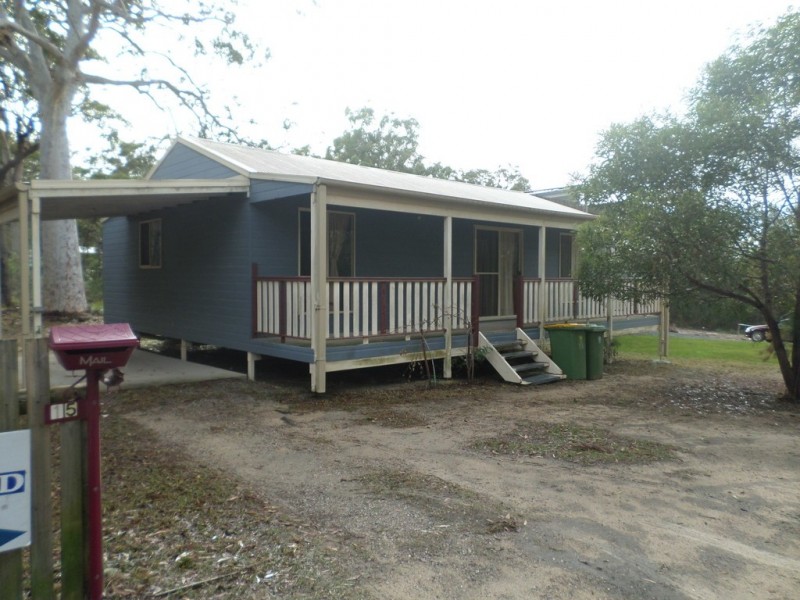15 WIRRALEE STREET, Macleay Island QLD 4184