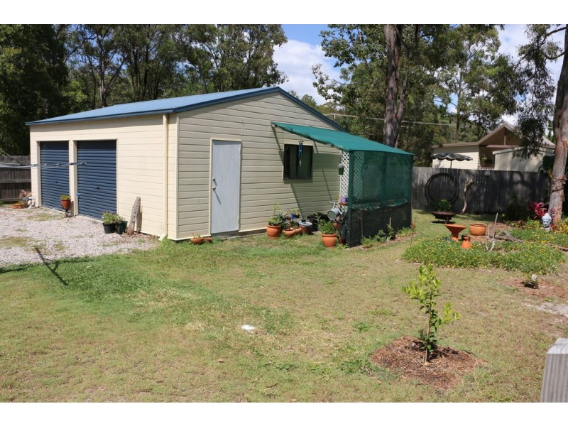 15 Kevin Street, Macleay Island QLD 4184
