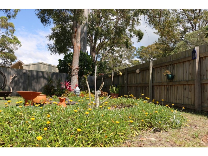 15 Kevin Street, Macleay Island QLD 4184