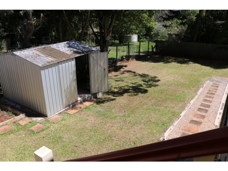 45 High Central Road, Macleay Island QLD 4184