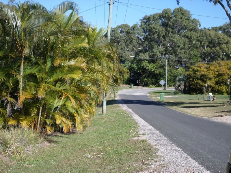 18 COORONG STREET, Macleay Island QLD 4184