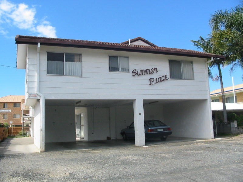 43 Back Street, Biggera Waters QLD 4216