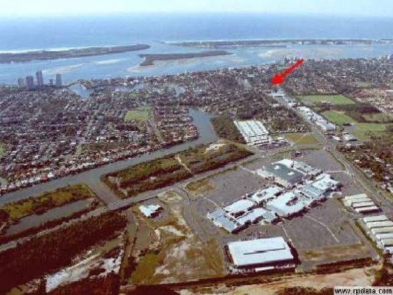 5 Ashton Street, Labrador QLD 4215