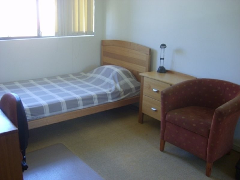 13 Tonga Place, Parkwood QLD 4214