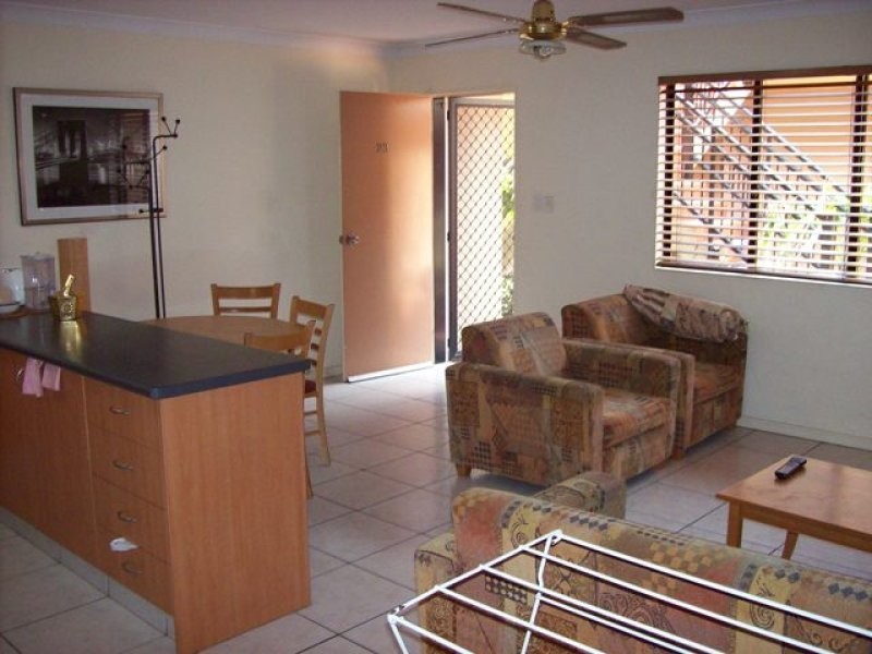 13 Tonga Place, Parkwood QLD 4214