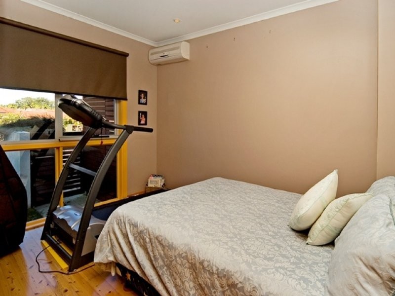 1 Elaine Street, Southport QLD 4215