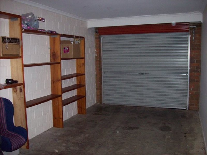 9 Robin Joy Close, Labrador QLD 4215