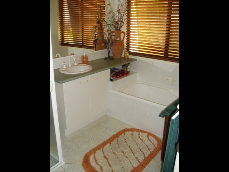 18 The Estuary, Coombabah QLD 4216