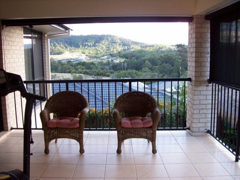 16 Buchanan Circuit, Pacific Pines QLD 4211