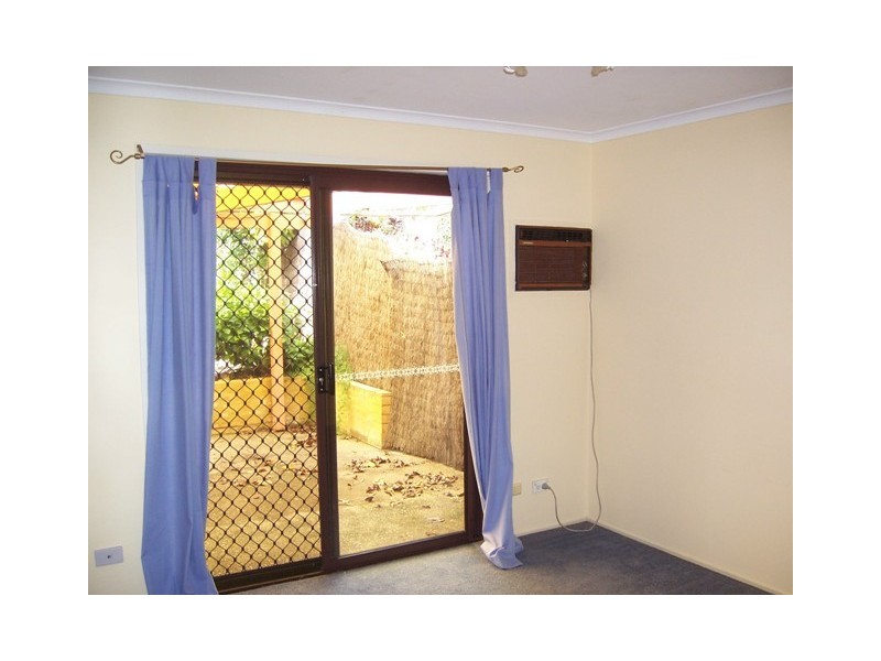Labrador QLD 4215
