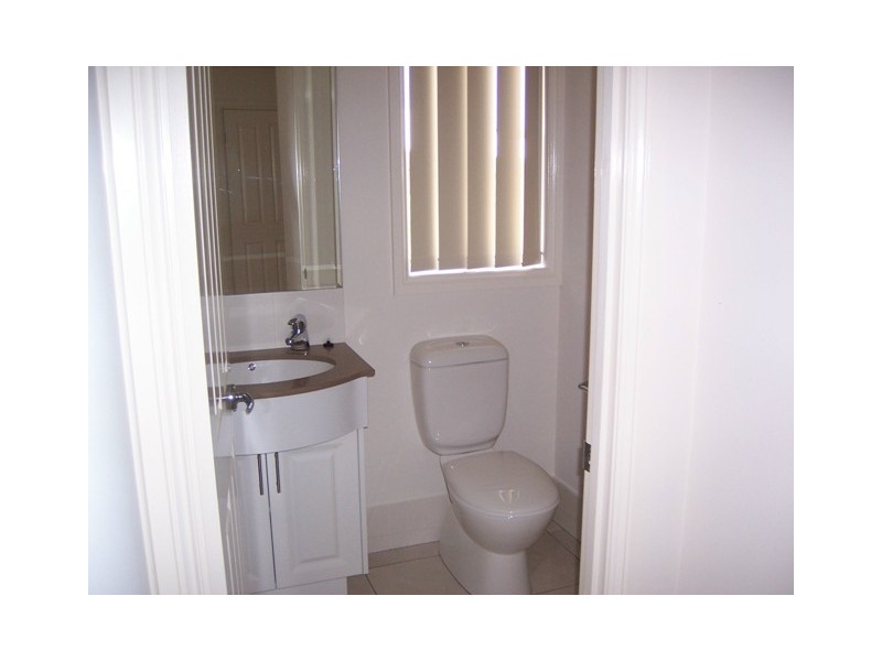 Pacific Pines QLD 4211