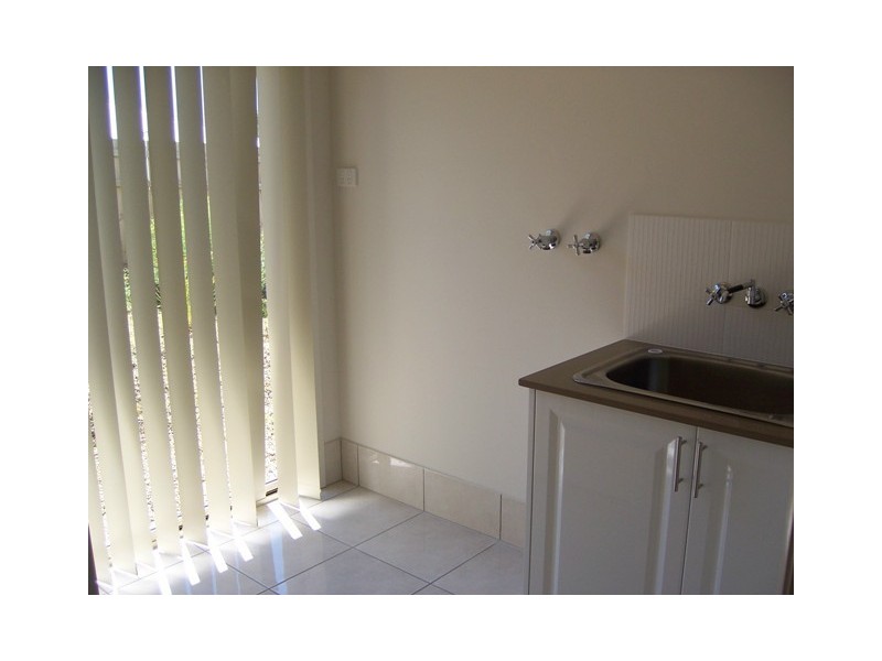 Pacific Pines QLD 4211