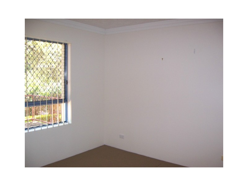 Labrador QLD 4215