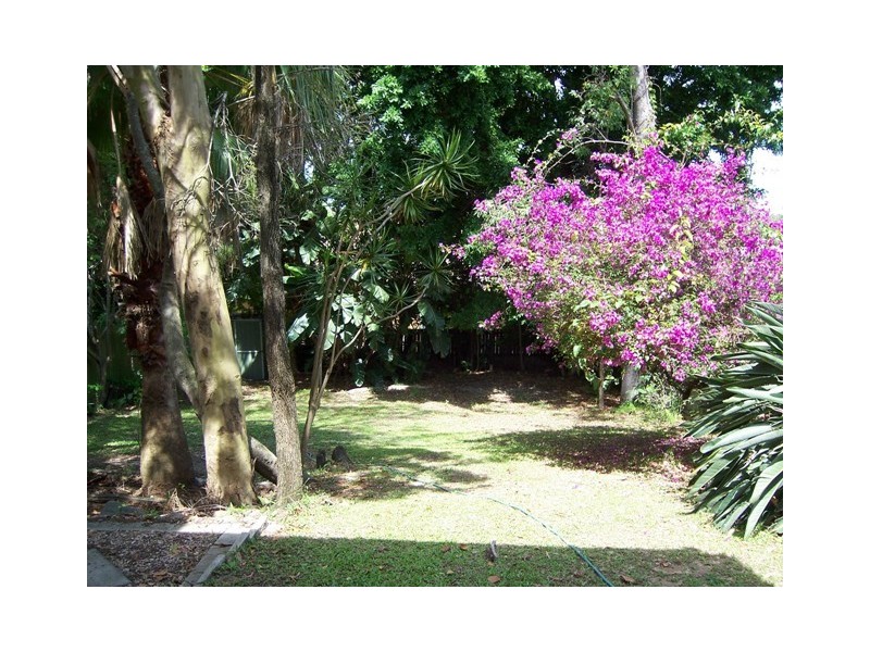 Coombabah QLD 4216