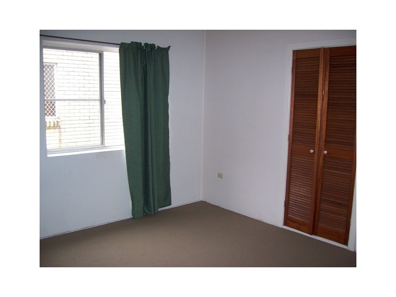 Labrador QLD 4215