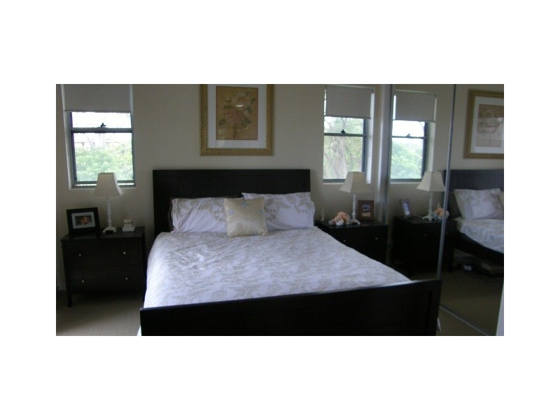 6/28 Parker Street, Labrador QLD 4215