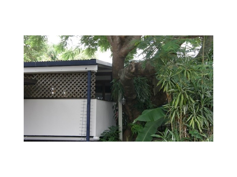 Labrador QLD 4215