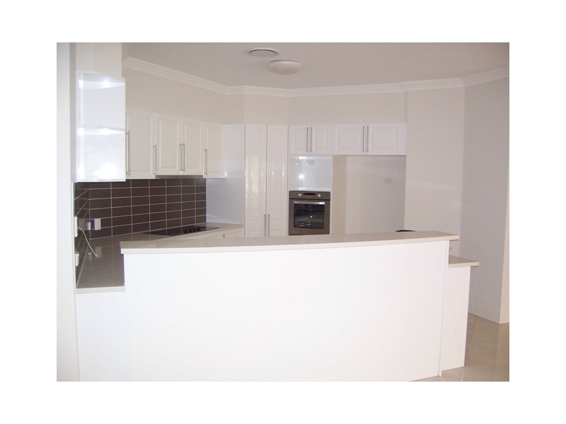 Pacific Pines QLD 4211