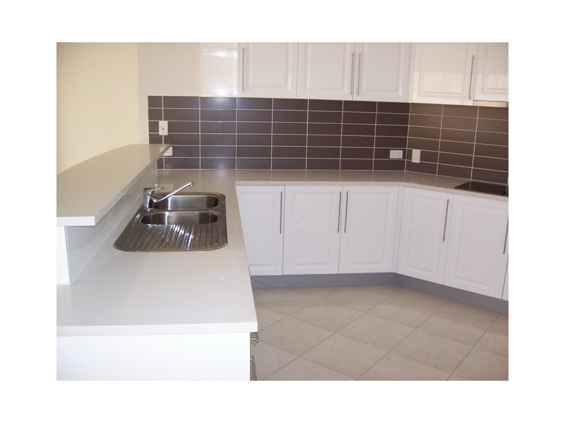 Pacific Pines QLD 4211