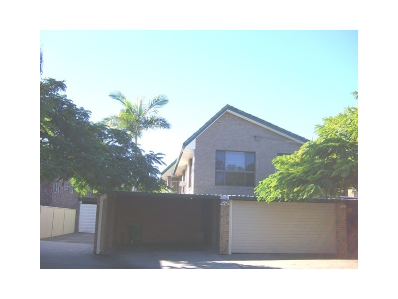 Labrador QLD 4215