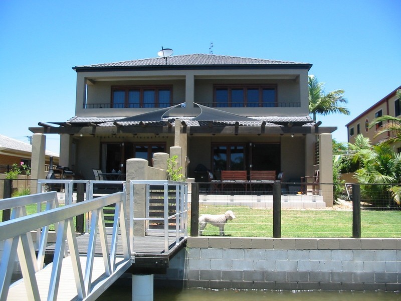 Biggera Waters QLD 4216
