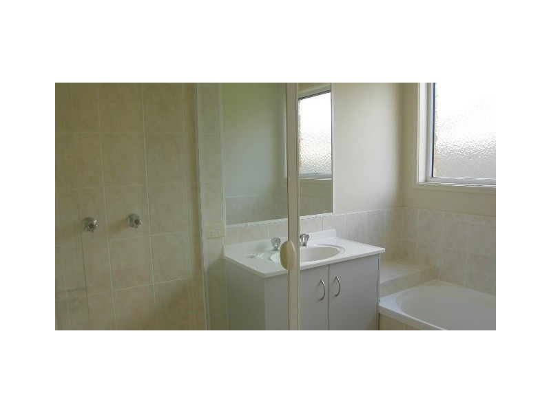 Pacific Pines QLD 4211