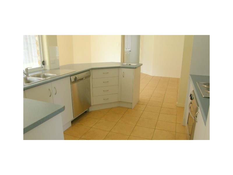 Pacific Pines QLD 4211