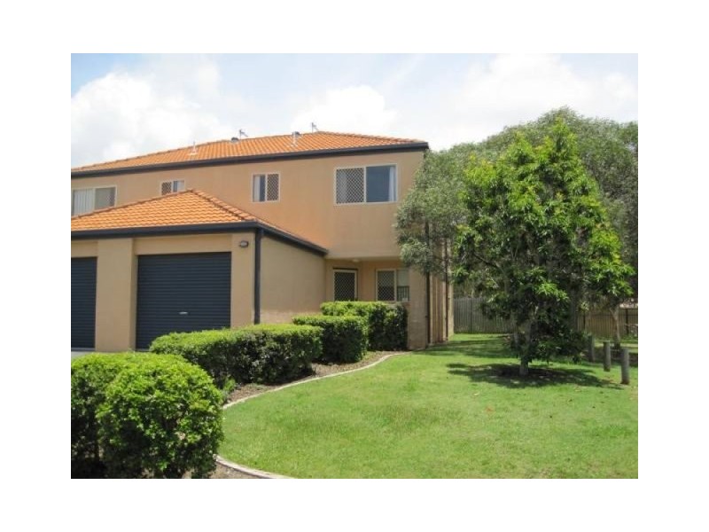 Labrador QLD 4215