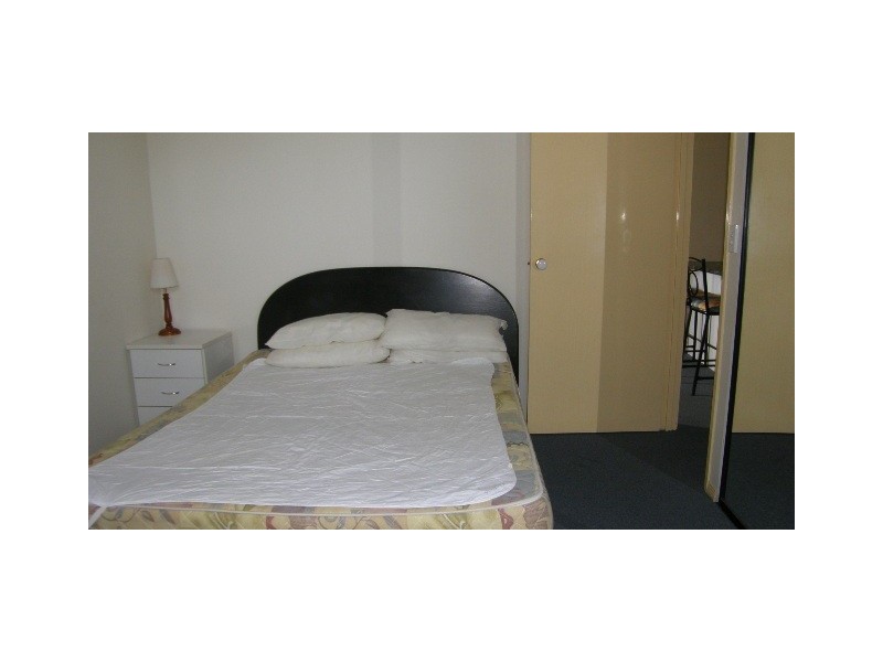 Labrador QLD 4215