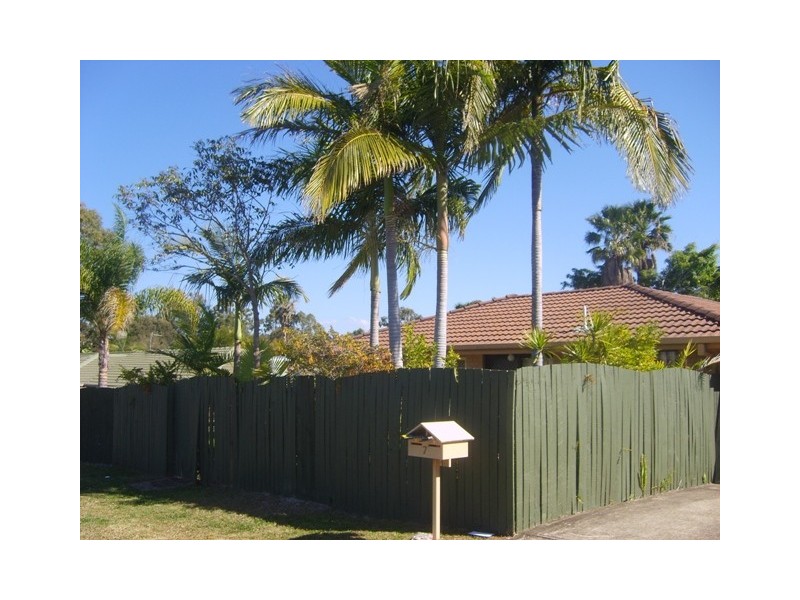 1/7 Morinda Way, Labrador QLD 4215