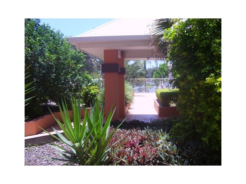 31/11  Taylor Street, Biggera Waters QLD 4216