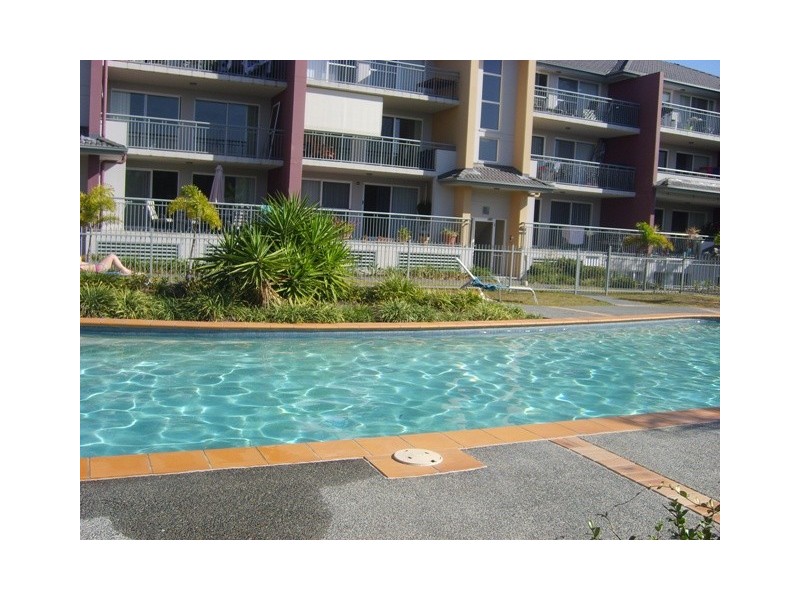 614/33 Clark Street, Biggera Waters QLD 4216