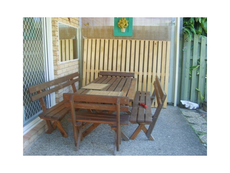 2/36 Robert Street, Labrador QLD 4215