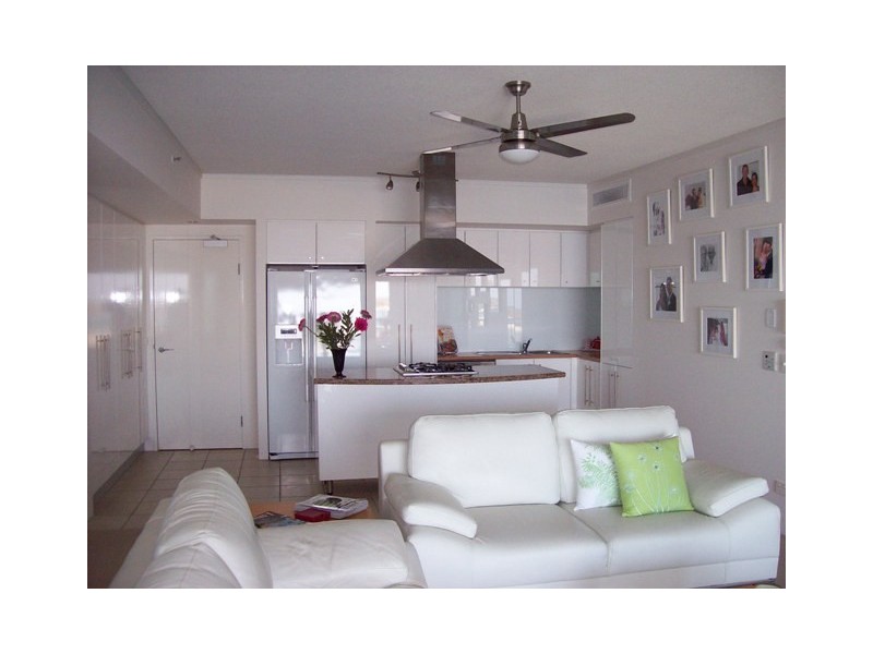 29/326 Marine Parade, Labrador QLD 4215