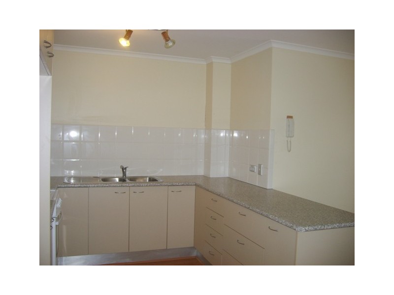 19/9 Bradford Street, Labrador QLD 4215