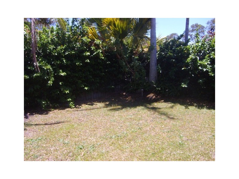 1/5 Pamela Court, Labrador QLD 4215