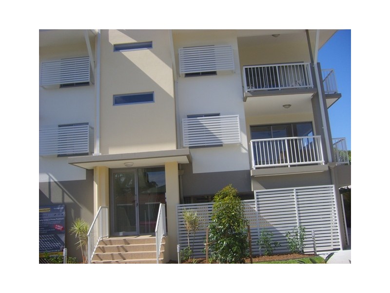 7 Phillip Street, Labrador QLD 4215