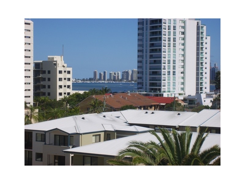 507/360 Marine Parade, Labrador QLD 4215