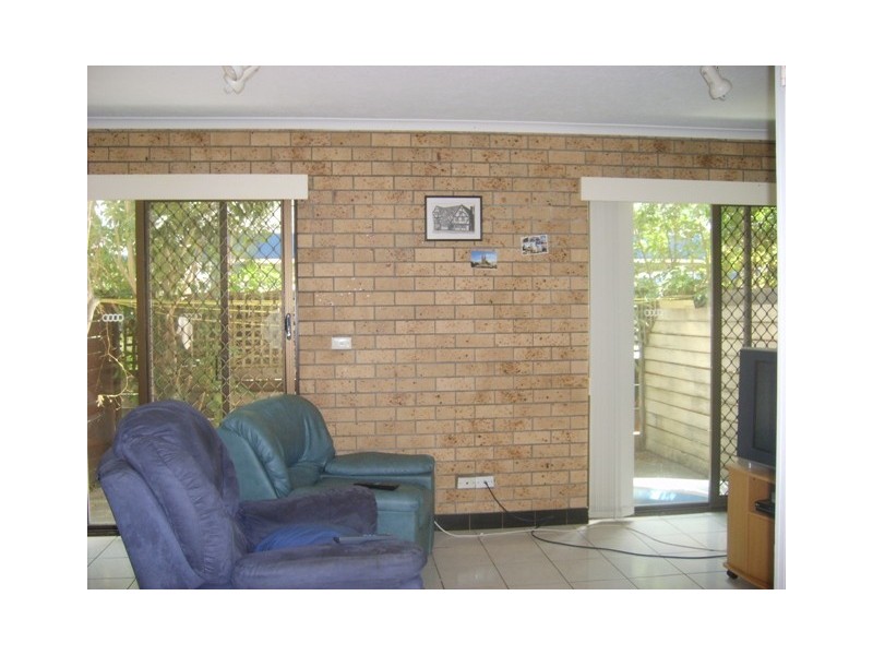 Labrador QLD 4215