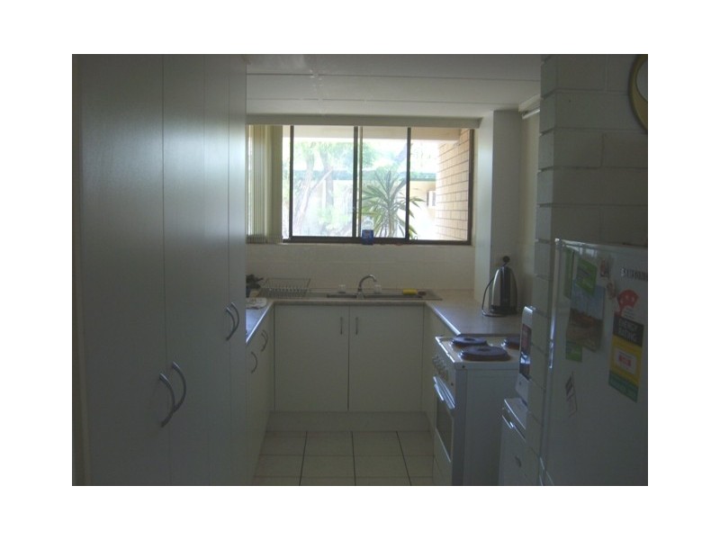Labrador QLD 4215