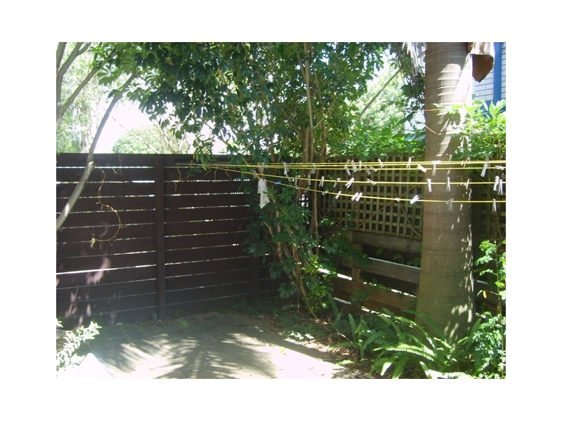 Labrador QLD 4215