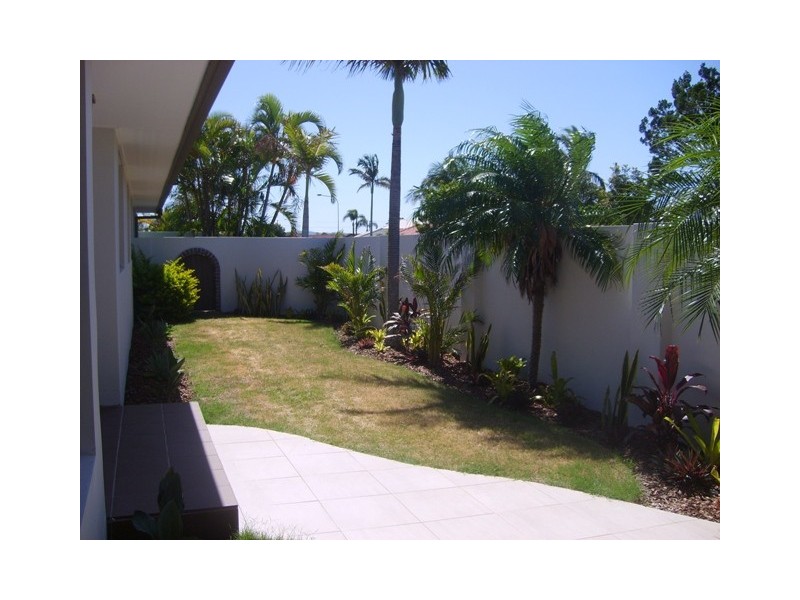 2 Pampas Court, Hollywell QLD 4216