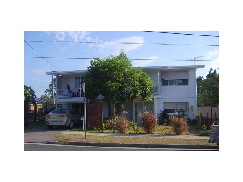 2 Beitz Avenue, Labrador QLD 4215