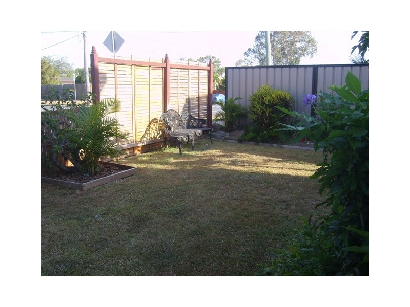 2 Beitz Avenue, Labrador QLD 4215