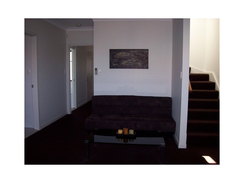 1/40 Bayview Street, Runaway Bay QLD 4216